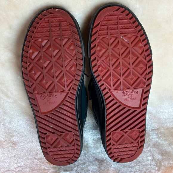 Converse Chuck Taylor All Star Street Mid Leather Sneakers Boys Size 3 Box Incl - Picture 10 of 16